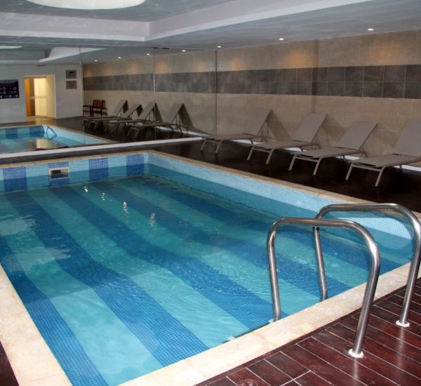 Piscina cerrada 3